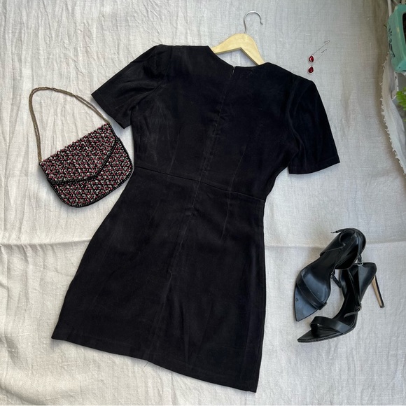 SOLD ❌ Black Velvety Mini Dress - Picture 5 of 6